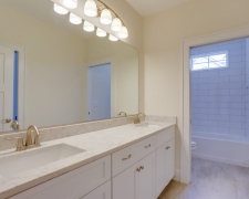 26_421_Pinewood_Drive35_mls