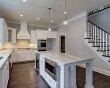 02_421_Pinewood_Drive11_mls